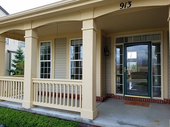 3rd image of 913 Eden Lake Ct