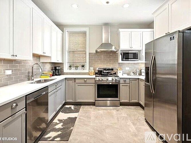 1st image of 1435 W Foster Ave #1