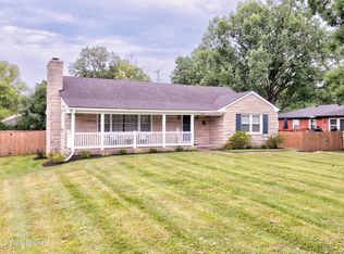 5902 Dutchmans Ln, Louisville, KY