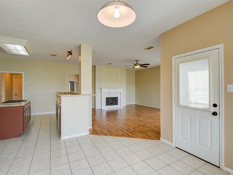 1803 Senca Springs Ct — Photo 22