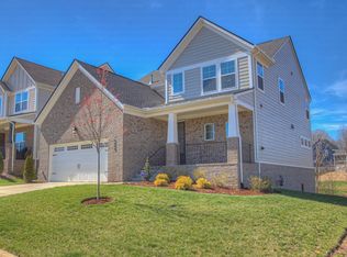 414 Meandering Way, White House, TN 37188