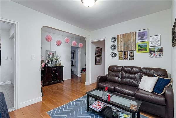 1st image of 160 E 3rd St APT 1D