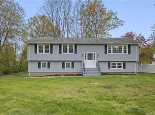 83 Tiffany Dr, Windsor, CT 06095