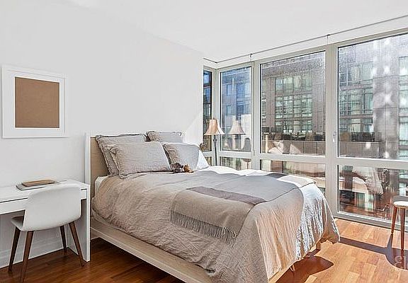 4th image of 39 E 29th St #11-C
