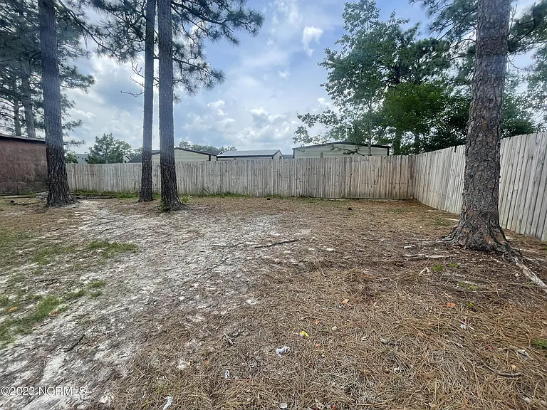 3337 Redfox Rd — Photo 11