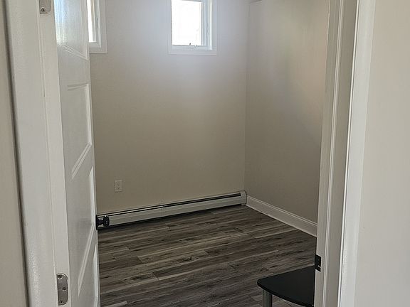 4th image of 80 3rd Ave Unit 2R