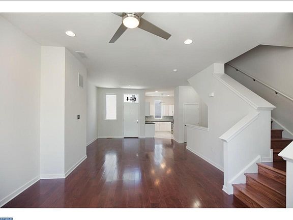 2nd image of 1101 Wallace St