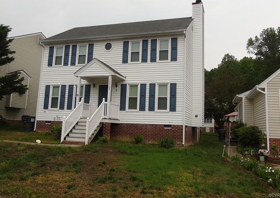 2nd image of 13724 Sycamore Village Dr