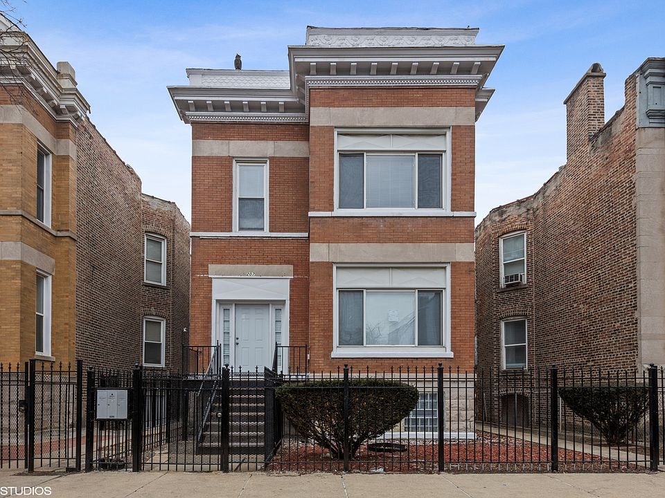 1st image of 207 N Kolin Ave
