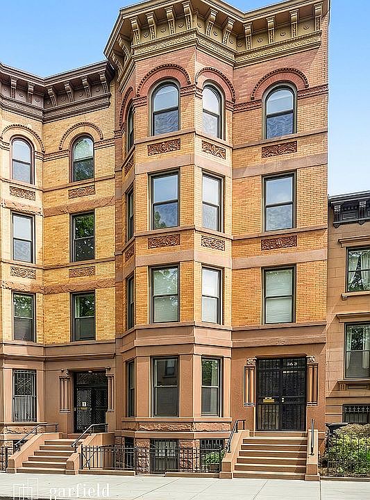 1st image of 363 4th St