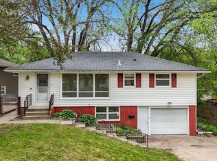 2649 11th Ave NW, Rochester, MN 55901