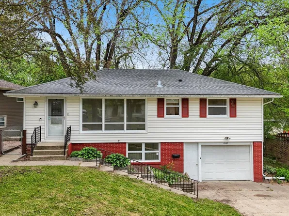 2649 11th Ave NW, Rochester, MN 55901