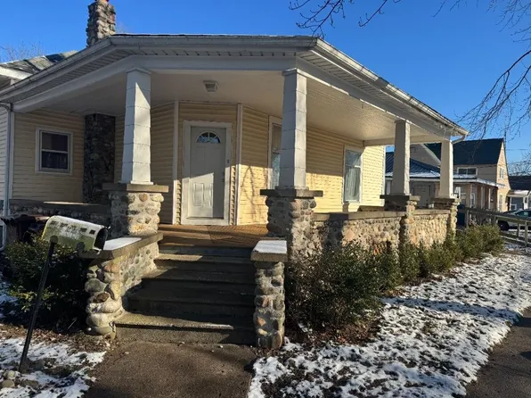 311 E Gilmore St, Angola, IN 46703
