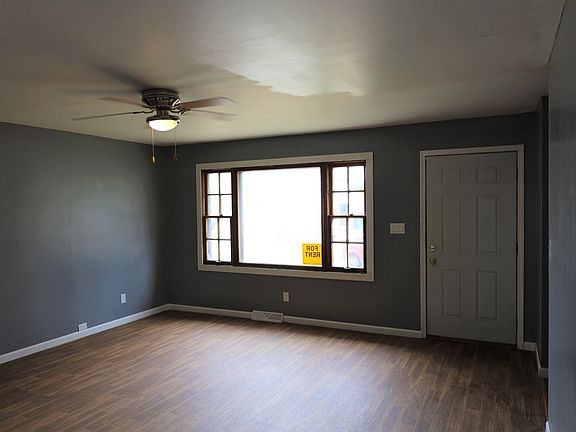 3rd image of 1543 Tennessee St