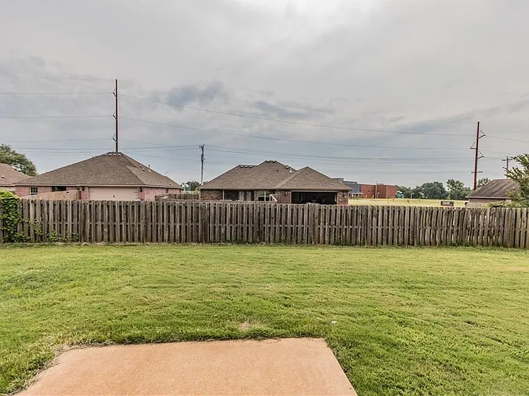 3007 SW Gumleaf Rd — Photo 13