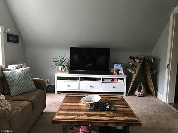 5th image of 275 Claremont Ave #3