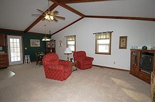 2nd image of 270 Nikki Ct