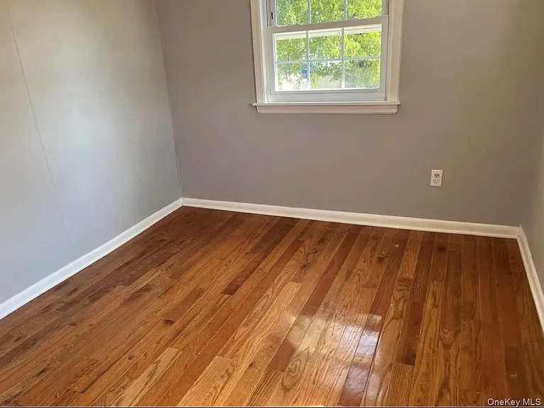1539 Park Ave — Photo 13