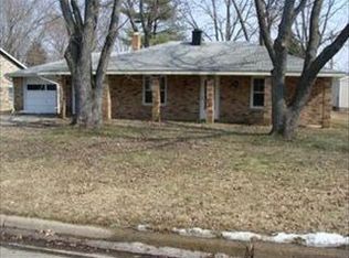 414 29th St N, Springfield, MI 49037