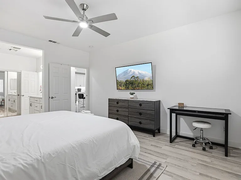 13576 Fern Pine St — Photo 14