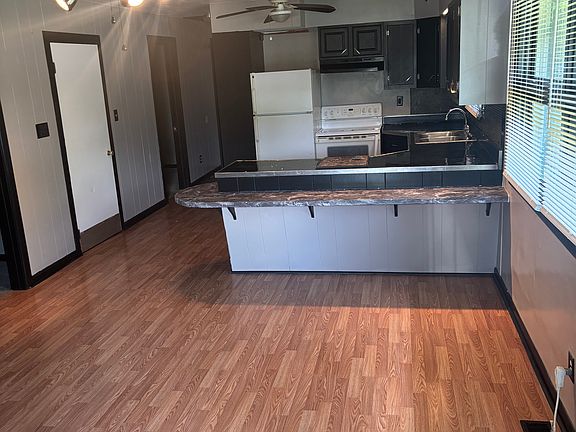 4th image of 2155 Kipling Dr