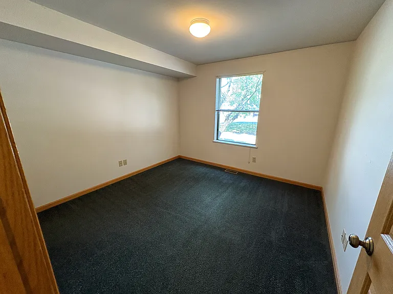 39 Elliott St #110 — Photo 6