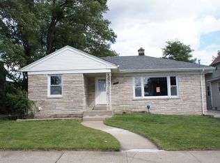 807 S 4th Ave, Maywood, IL 60153