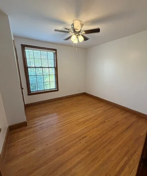 128 Gordon Ter — Photo 12