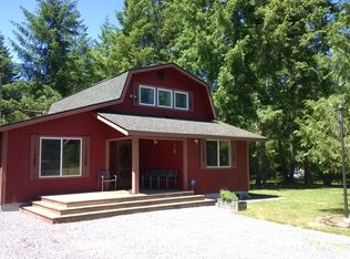 103 Mountain View Dr N, Ashford, WA 98304