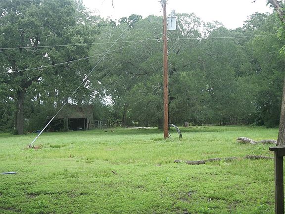 5th image of 634 S Mount Mariah Rd