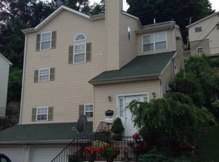 239 Mary Lou Ave, Yonkers, NY 10703