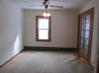 36865 N Corona Dr, Lake Villa, IL 60046