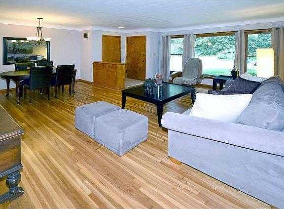 4th image of 1380 Clarmar Ave