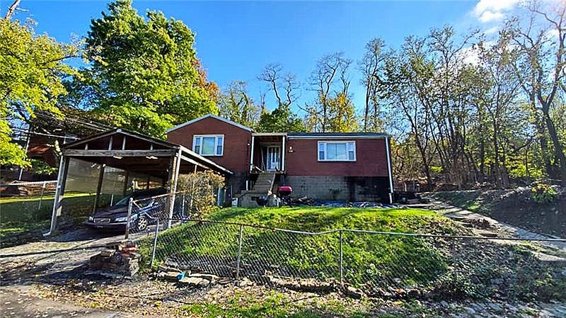 1st image of 8480 Bricelyn St