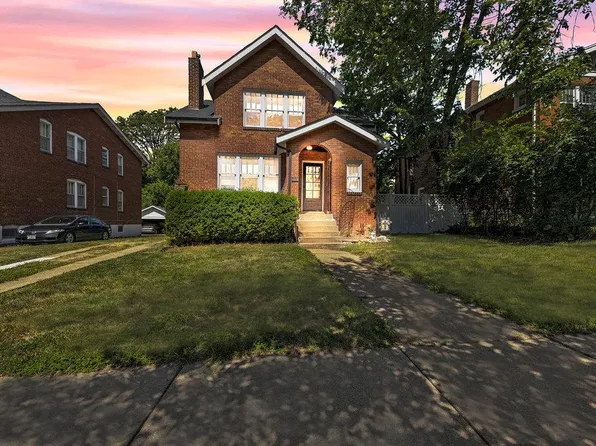 1023 Claytonia Ter, Saint Louis, MO 63117