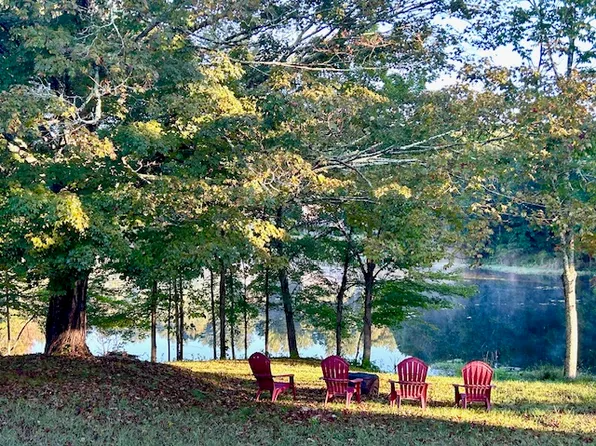 (undisclosed Address), Coventry, CT 06238
