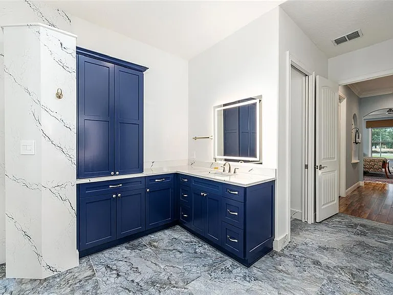 8671 SW 83rd Loop — Photo 38