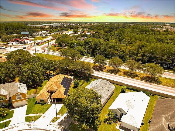 3rd image of 8831 Key West Cir