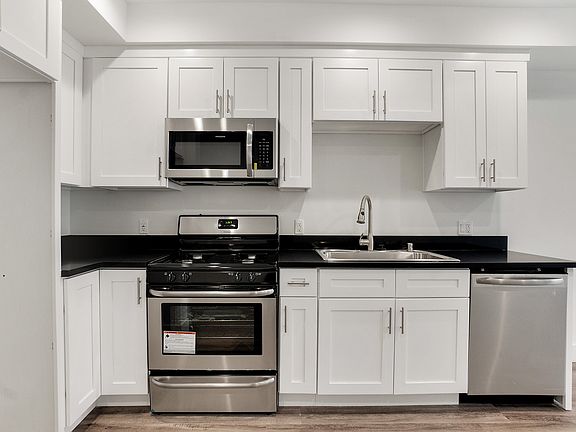 2nd image of 15157 Roscoe Blvd APT 307