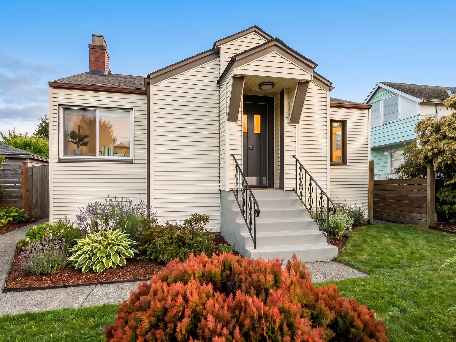 2 bed, 847 sqft, $2,999 — Photo 1