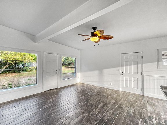 4th image of 206 Flamingo Dr