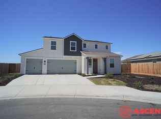 14307 Shady Tree Ct, Bakersfield, CA 93314