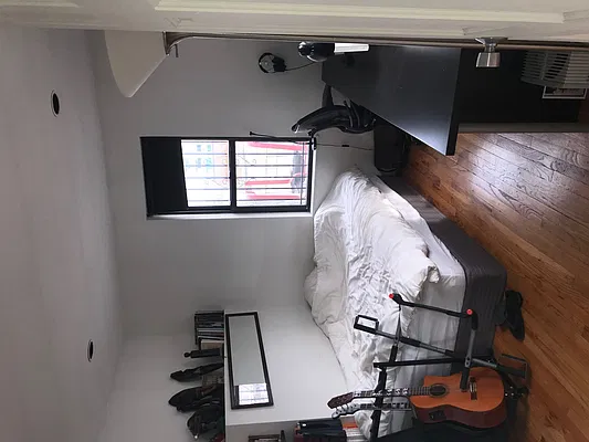 Rented by Chartwell Manhattan Realty | media 9