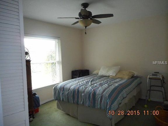 3rd image of 2053 Raywood Ave
