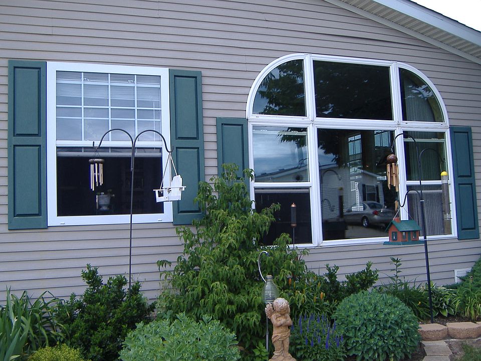 1st image of 2782 Petoskey Way
