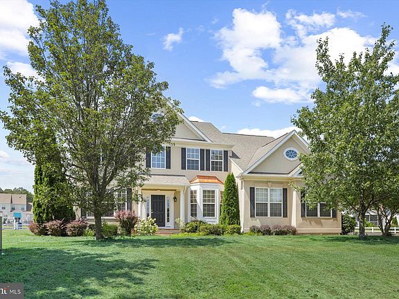 5th image of 24766 Shoreline Dr