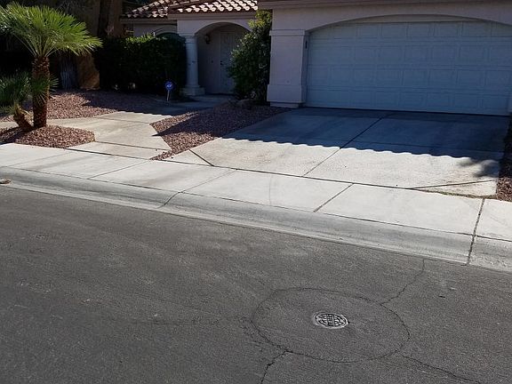 3rd image of 8641 Raindrop Canyon Ave