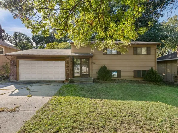 8918 Oak Trafficway, Kansas City, MO 64155
