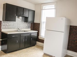 41 N 4th St, Martins Ferry, OH 43935