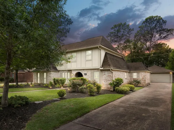 15619 Pebble Bend Dr, Houston, TX 77068